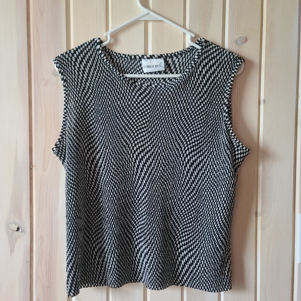 90's wavy checkered tank